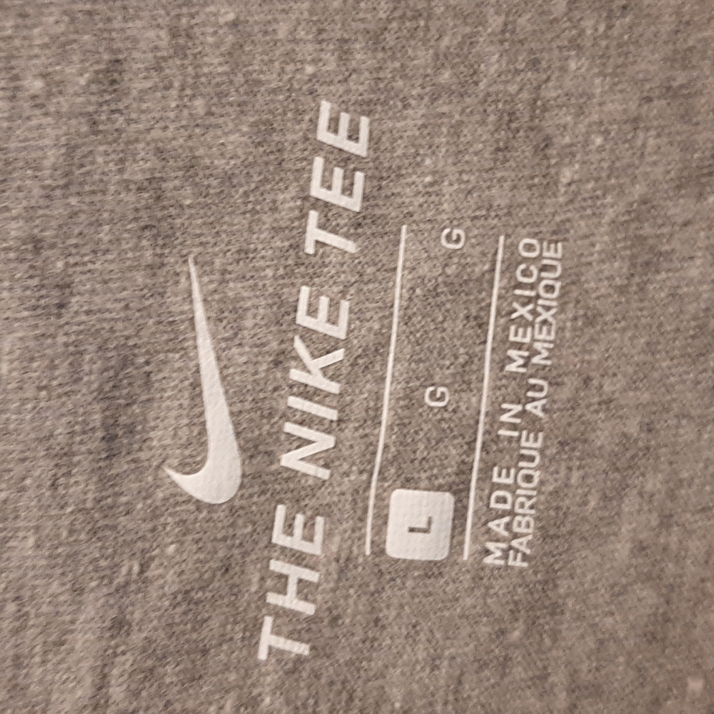 Boys Nike T - Picture 2 of 3